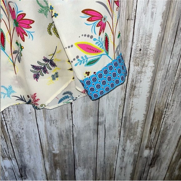 Talbots Dancing Floral Band Collar Popover - Picture 5 of 8